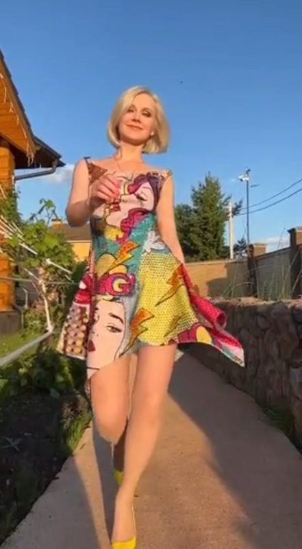 «Копать огород в чулках»: Вечно молодая Натали лишила фанатов дара речи