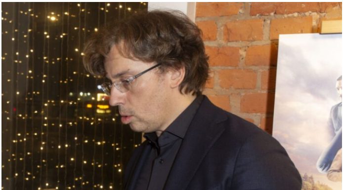 Галкин резко ответил недоброжелателю в комментариях: "послушайте, мудрый подписчик"