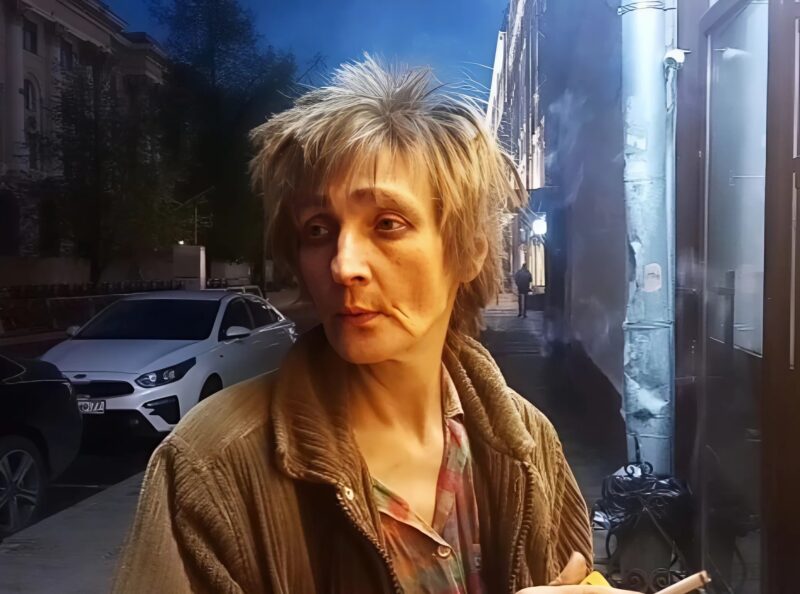 Живет на 5000 рублей и едва сводит концы с концами: бывшая жена Ефремова оказалась в тяжелой жизненной ситуации