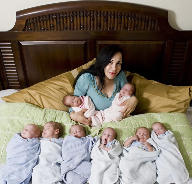 This Woman Gave Birth to Octuplets in 2009: What Her Unusual Children ...