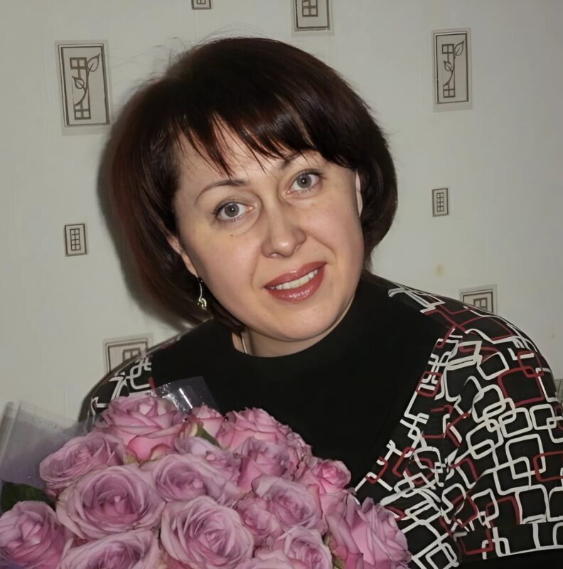 Поделилась с родными новостью о беременности, но вместо радости, они начали меня осуждать