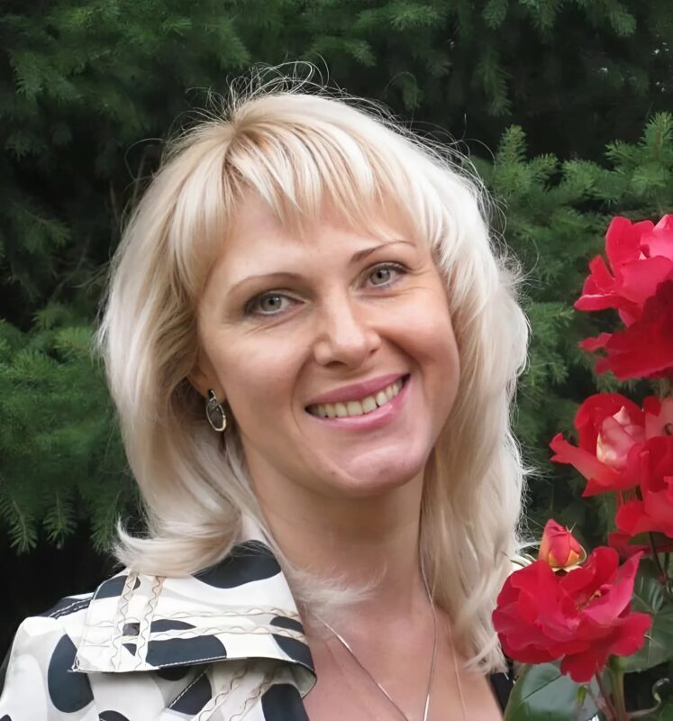 Сказала мужу, что хочу уехать за границу, а он начал угрожать, что подаст на развод: вот что я сделала 